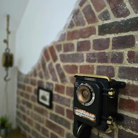 L'hirondelle-l'hirondo Feriehus *