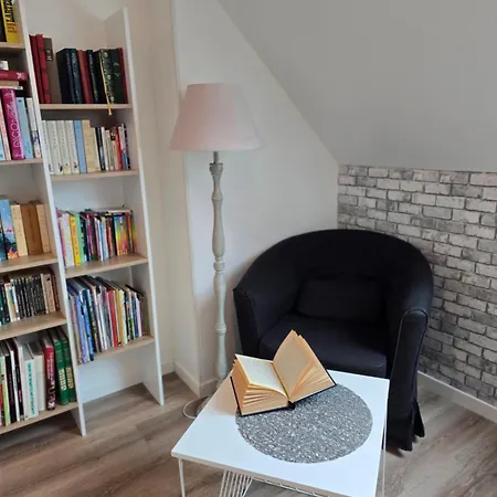 L'hirondelle-l'hirondo Feriehus *