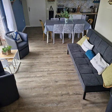 Feriehus L'hirondelle-l'hirondo