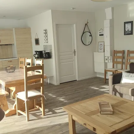 L'hirondelle-l'hirondo Feriehus