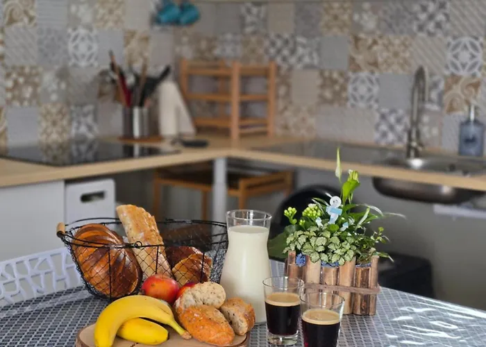 L'hirondelle-l'hirondo * Turretot