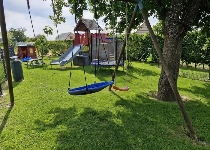 L'hirondelle-l'hirondo Turretot